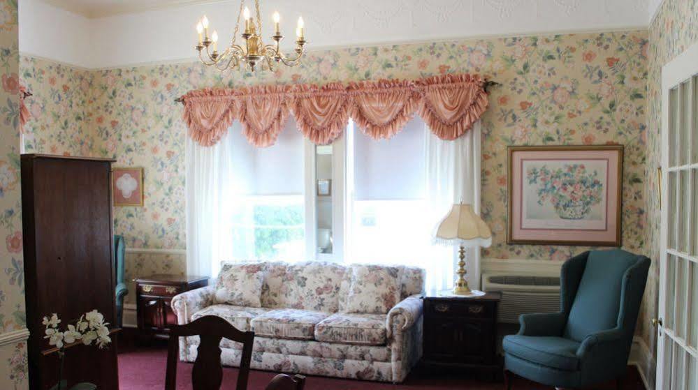 White Inn Fredonia Esterno foto