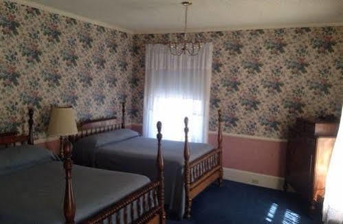 White Inn Fredonia Esterno foto
